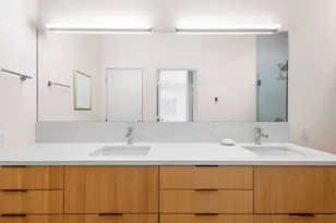 415 N Pine St, Sisters, OR 97759 - Photo 36