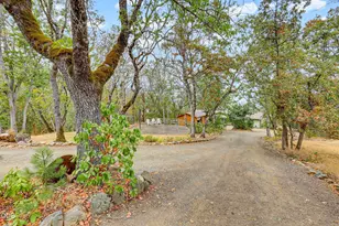 2590 Siskiyou Hwy, Ashland, OR 97520 - Photo 66