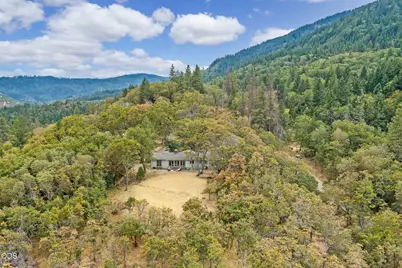 2590 Siskiyou Highway, Ashland, OR 97520 - Photo 68