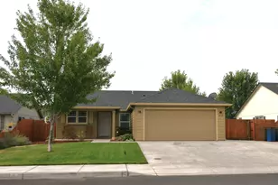 3172 SW Deschutes Ave, Redmond, OR 97756 - Photo 34
