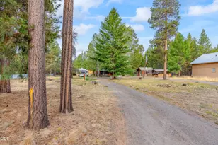 52555 Center Dr, La Pine, OR 97739 - Photo 14