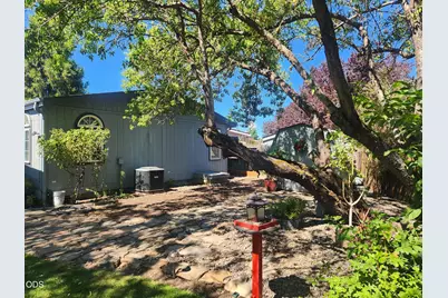 555 Freeman Road #UNIT 249, Central Point, OR 97502 - Photo 46