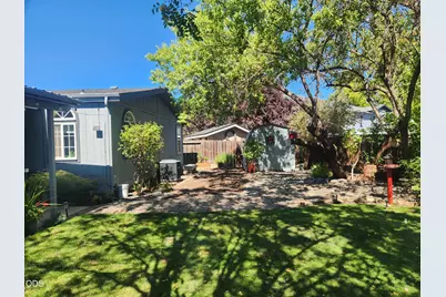 555 Freeman Road #UNIT 249, Central Point, OR 97502 - Photo 44