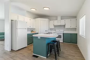 4900 Bliss Rd, Bonanza, OR 97623 - Photo 12