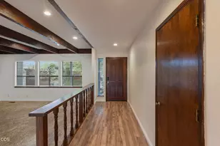 851 NE 10th St, Grants Pass, OR 97526 - Photo 8