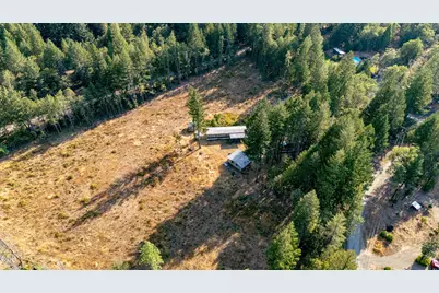 125 Floyd Lane, Cave Junction, OR 97523 - Photo 18