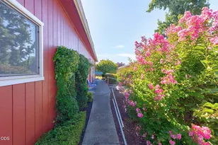 4867 Lower River Rd, Grants Pass, OR 97526 - Photo 4