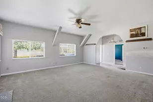 4867 Lower River Rd, Grants Pass, OR 97526 - Photo 6