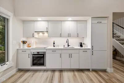 19717 SW Mount Bachelor Drive #UNIT 248, Bend, OR 97702 - Photo 4