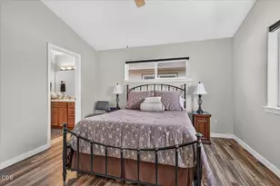 951 Village Cir, Medford, OR 97504 - Photo 14