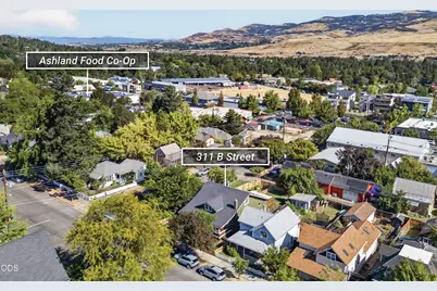 311 B Street, Ashland, OR 97520 - Photo 32
