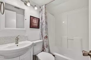 311 B St, Ashland, OR 97520 - Photo 26