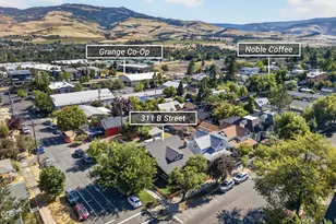 311 B St, Ashland, OR 97520 - Photo 34