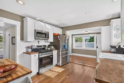 311 B Street, Ashland, OR 97520 - Photo 8