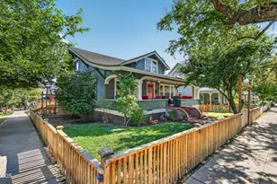 311 B St, Ashland, OR 97520 - Photo 1