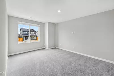 705 NW Walnut Avenue, Redmond, OR 97756 - Photo 20