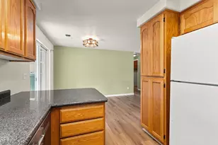 1314 Andrew Dr, Medford, OR 97501 - Photo 12