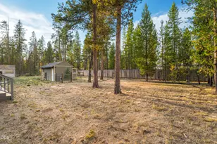 17040 Kasserman Dr, Bend, OR 97707 - Photo 36