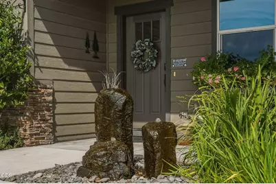 2440 SW 43rd Place, Redmond, OR 97756 - Photo 6