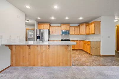 2330 NW 10th Street, Redmond, OR 97756 - Photo 10