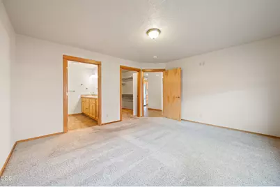 2330 NW 10th Street, Redmond, OR 97756 - Photo 24