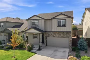 20621 SE Gemstone Ave, Bend, OR 97702 - Photo 38