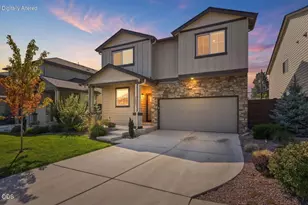 20621 SE Gemstone Ave, Bend, OR 97702 - Photo 1