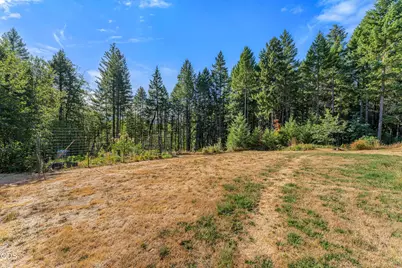 1587 Arrowhead Drive, O'Brien, OR 97534 - Photo 6