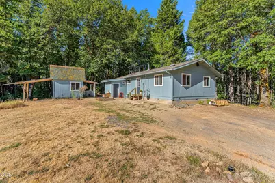 1587 Arrowhead Drive, O'Brien, OR 97534 - Photo 2