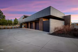 61456 Weinhard Ct, Bend, OR 97702 - Photo 56
