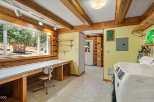 11857 Upper Applegate Rd, Jacksonville, OR 97530 - Photo 18