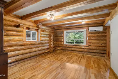 11857 Upper Applegate Road, Jacksonville, OR 97530 - Photo 14
