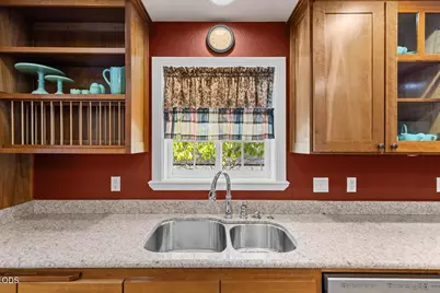 1583 Panoramic Loop, Grants Pass, OR 97527 - Photo 14