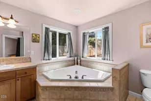 1583 Panoramic Loop, Grants Pass, OR 97527 - Photo 18