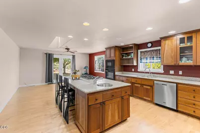 1583 Panoramic Loop, Grants Pass, OR 97527 - Photo 16