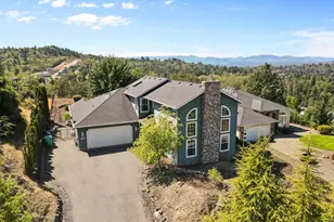 1583 Panoramic Loop, Grants Pass, OR 97527 - Photo 54