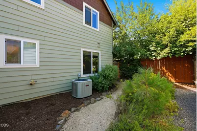 1354 NW Baltimore Avenue, Bend, OR 97703 - Photo 34