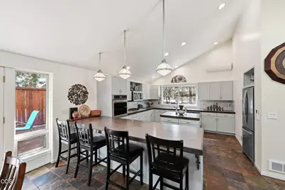 14911 Conestoga, Sisters, OR 97759 - Photo 8