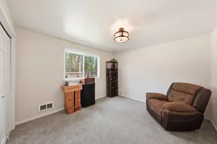 14911 Conestoga, Sisters, OR 97759 - Photo 30
