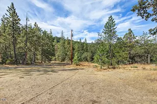 13021 E Antelope Rd, Eagle Point, OR 97524 - Photo 38