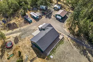 13021 E Antelope Rd, Eagle Point, OR 97524 - Photo 4