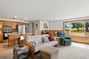 4450 NE 29th Ct, Redmond, OR 97756 - Photo 14