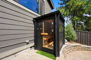 2621 NW Sky Vis Ct, Bend, OR 97703 - Photo 54