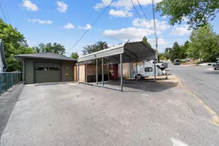 415 N Laguna St, Klamath Falls, OR 97601 - Photo 38