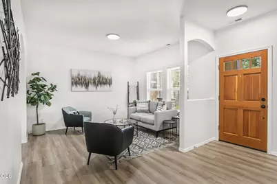 63337 NW Lavacrest Street, Bend, OR 97703 - Photo 6