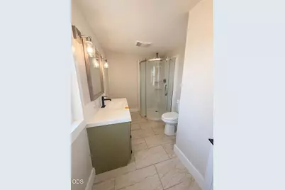 316 SE 8th Street, Grants Pass, OR 97526 - Photo 8