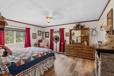 5648 Foothill Boulevard #SPC 7, Grants Pass, OR 97526 - Photo 12