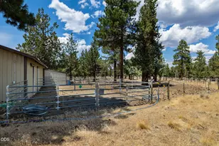 17660 Edmundson Rd, Sisters, OR 97759 - Photo 54