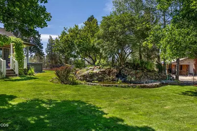 17660 Edmundson Road, Sisters, OR 97759 - Photo 46