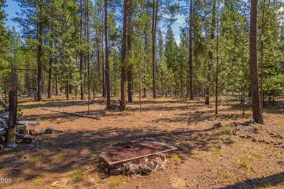 52036 Dorrance Meadow Road, La Pine, OR 97739 - Photo 12